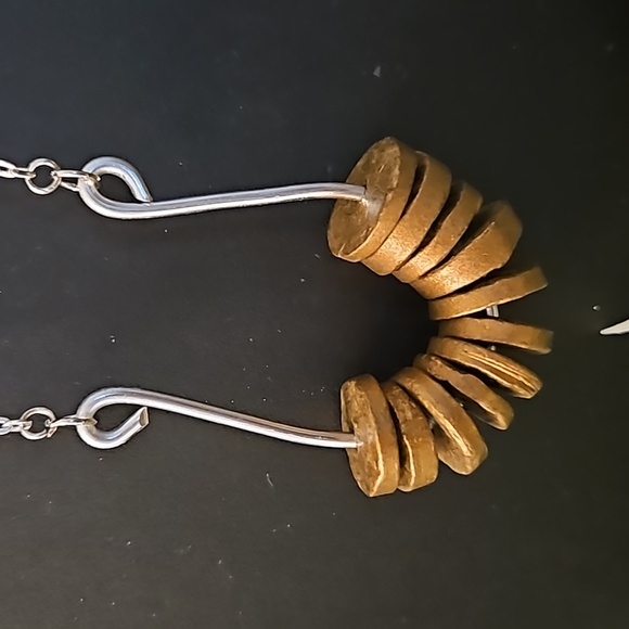 Agate Stone Necklace with Wood Spacers - Picture 4 of 4